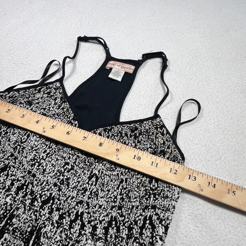 Band of Gypsies Maxi Dress Womens XS Black Ivory Smocked Medallion Pockets Boho - Picture 5 of 9